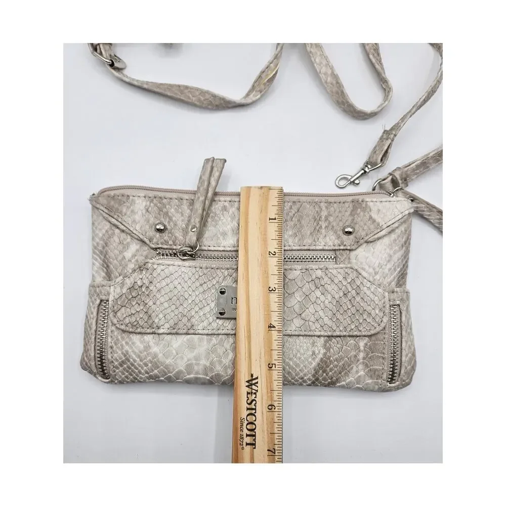 nicole by Nicole Miller Women's Crossbody Bag NWT Beige‎ Snake Print
